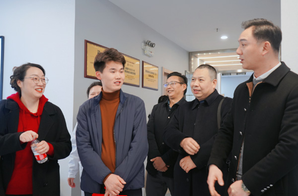微信图片_20250413175514.jpg